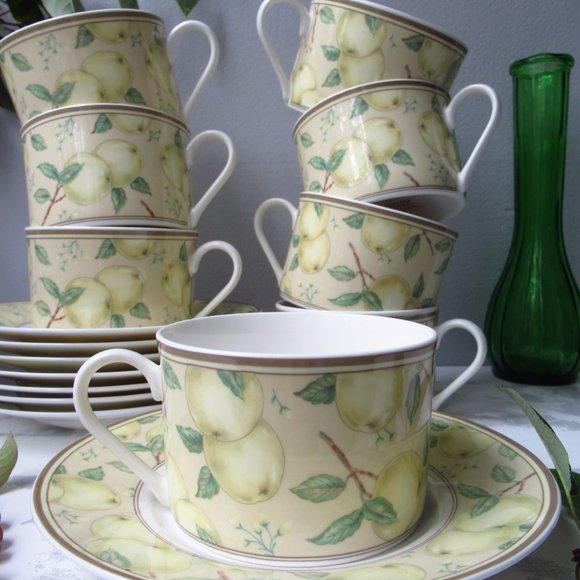 Fine Porcelain Set 8 mugs & 8 Saucers Apple Orchard by Stokes Casual MagnaStrong - Picture 4 of 16